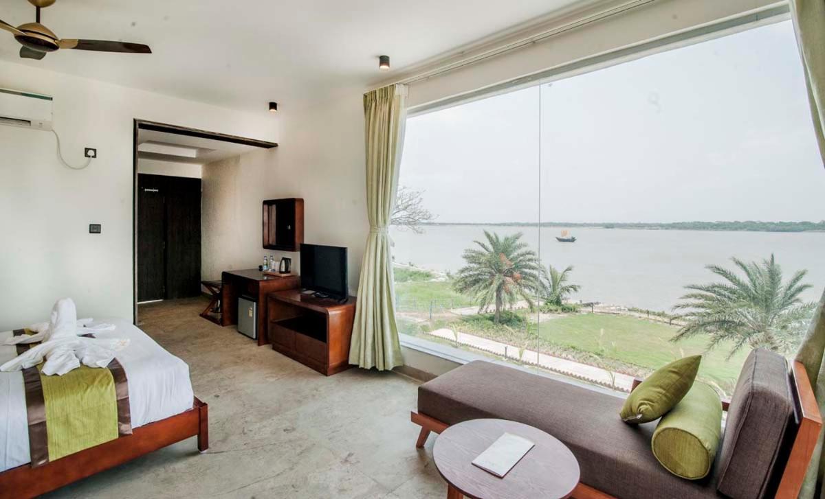 Hotel Sonar Bangla Taki Hasnabad Zewnętrze zdjęcie