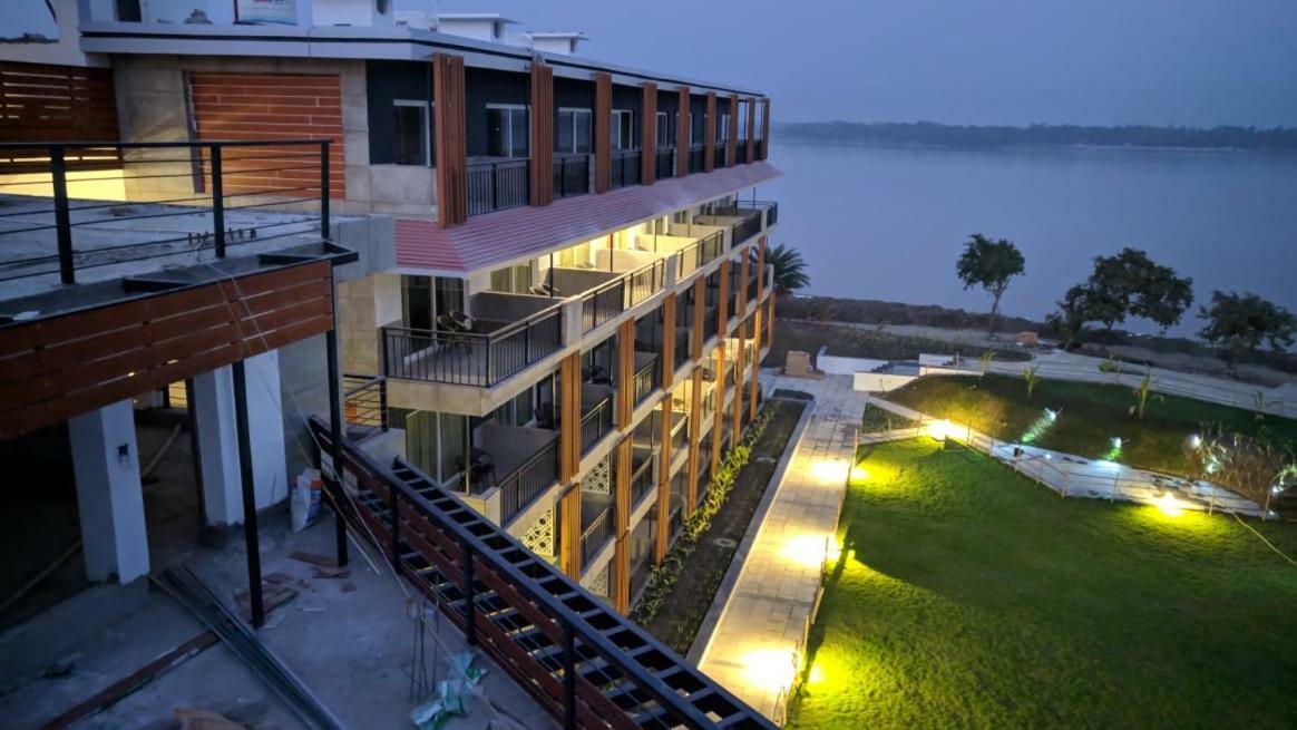Hotel Sonar Bangla Taki Hasnabad Zewnętrze zdjęcie